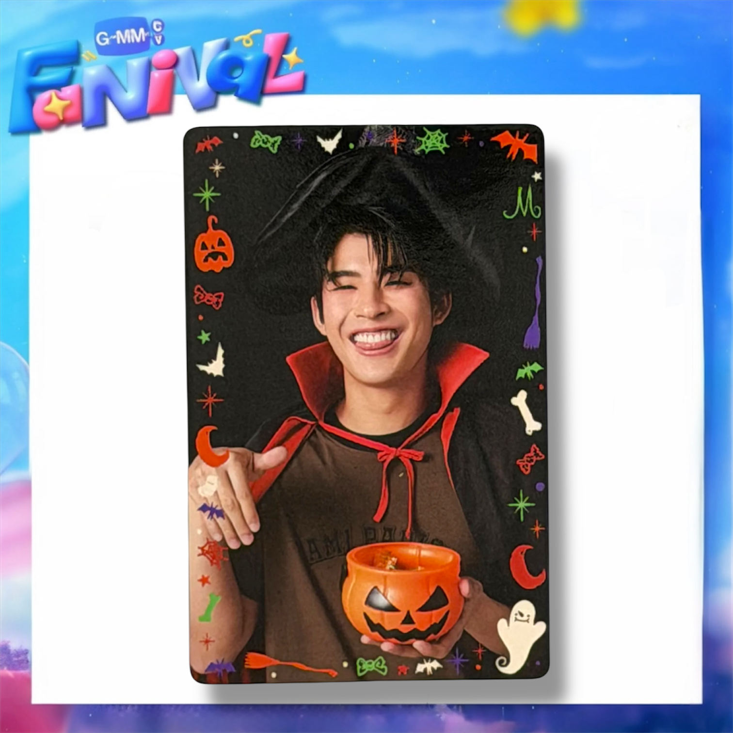 Mark Too Cute to Spook Photocard