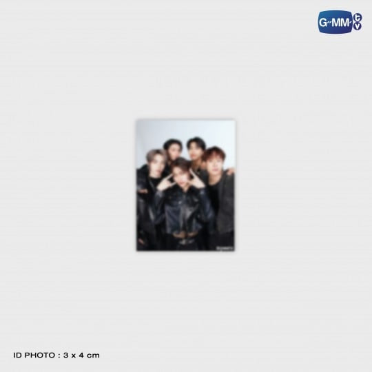 LYKN Mini Cardholder with Photocard