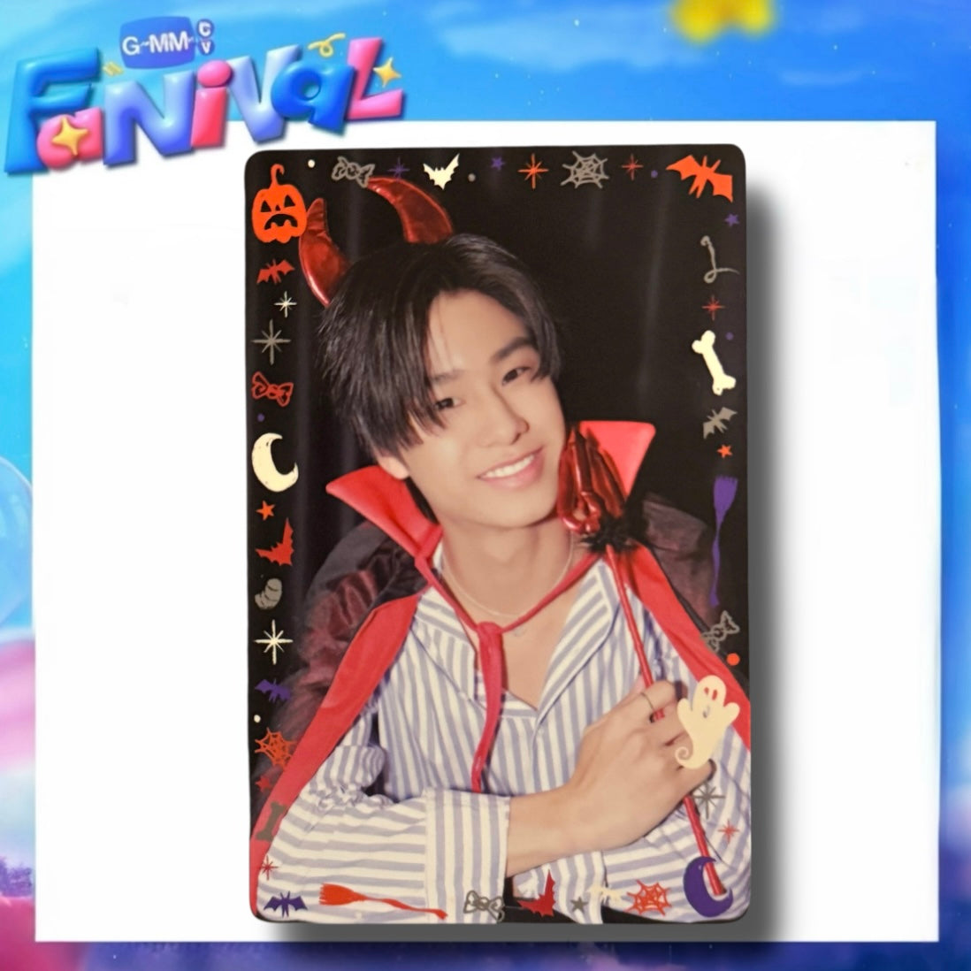 Luke Too Cute to Spook Photocard