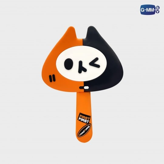 Yuzu Mumu Hand Mirror